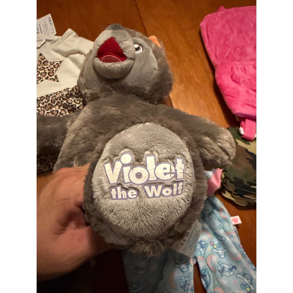 Build A-Bear Violet the Wolf Plush Grey Leopard Cinnamoroll Camo Clothes Carrier - Picture 3 of 10